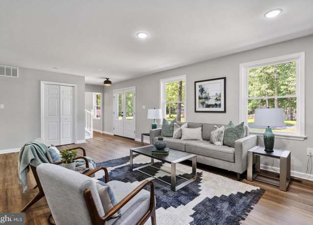 Property at 8709 Fendley Way, Waldorf, MD 20603, 4 beds, 2.5 baths
