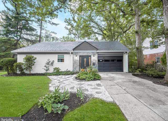 Property at 4119 Woodberry St, University Park, MD 20782, 5 beds, 4 baths