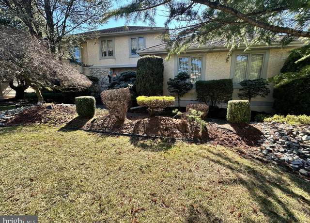 Property at 25 Country Walk, Cherry Hill, NJ 08003, 4 beds, 3.5 baths
