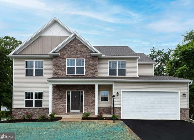 Property at 2312 Continental Dr, Harrisburg, PA 17110, 4 beds, 3 baths