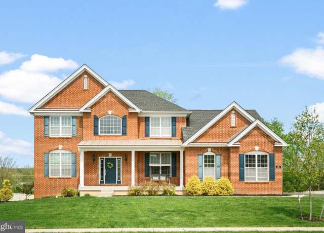 Property at 515 Barrington St, Horsham, PA 19044, 4 beds, 2.5 baths