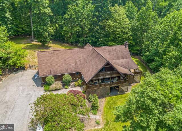 Property at 892 Eichele Rd, Perkiomenville, PA 18074, 4 beds, 2 baths
