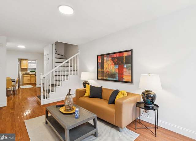 Property at 130 Catharine St, Philadelphia, PA 19147, 2 beds, 2.5 baths