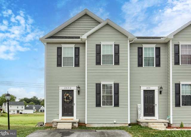 Property at 2632 Brownstone Dr, Dover, PA 17315, 3 beds, 2.5 baths