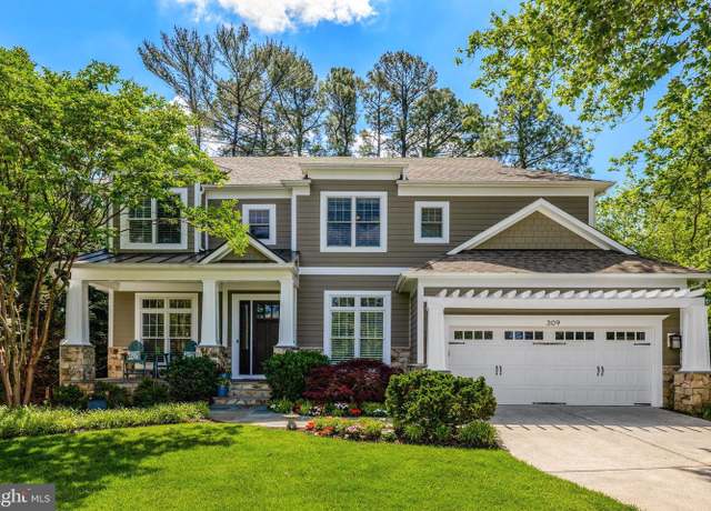 Property at 309 Charles St SE, Vienna, VA 22180, 6 beds, 6 baths