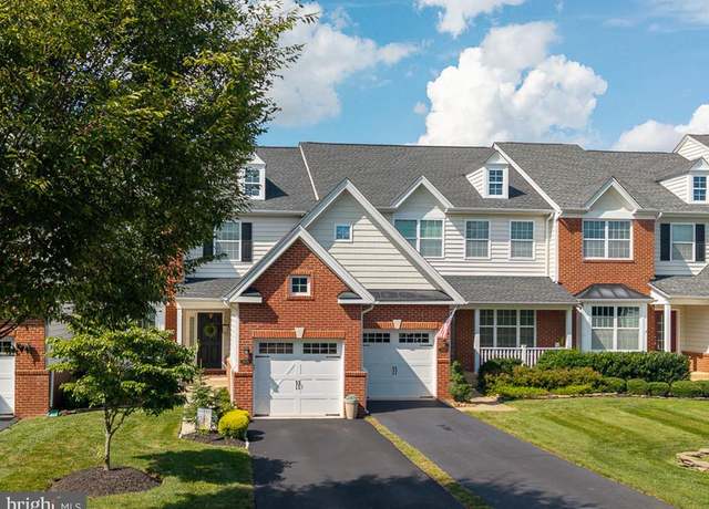 Property at 15430 Gossoms Store Ct, Haymarket, VA 20169, 3 beds, 3.5 baths