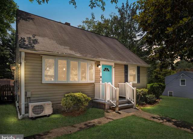 Property at 835 Clifton Ave, Arnold, MD 21012, 4 beds, 1.5 baths