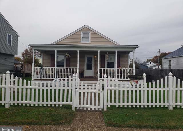 Property at 206 S Woodwell Rd, Baltimore, MD 21222, 3 beds, 1 bath