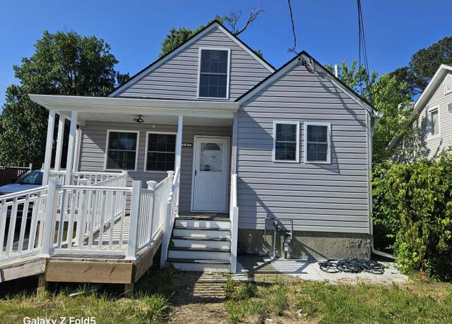 Property at 3107 California Ave, Parkville, MD 21234, 5 beds, 3 baths