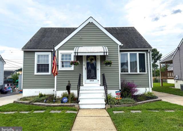 Property at 1816 Walnut Ave, Baltimore, MD 21222, 4 beds, 2 baths