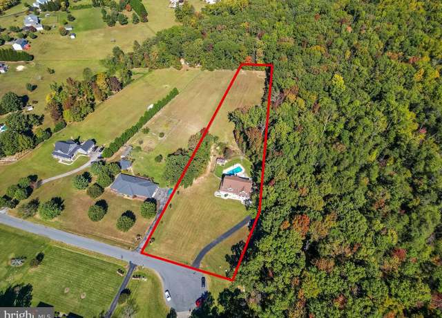 Property at 11670 Gilbert Ln, La Plata, MD 20646, 6 beds, 3.5 baths