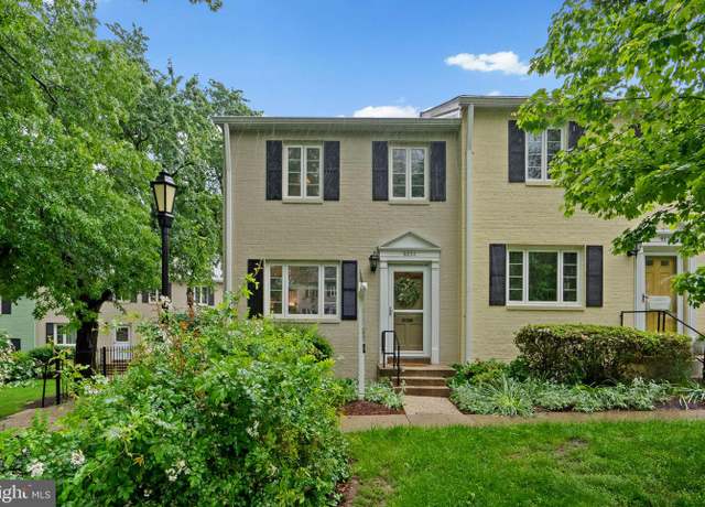 Property at 9830 Hollow Glen Pl, Silver Spring, MD 20910, 3 beds, 1.5 baths