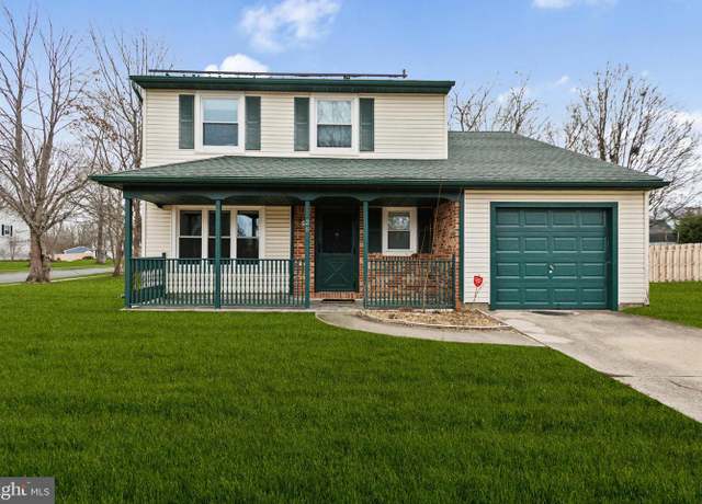 Property at 28 Woodcrest Dr, Eastampton, NJ 08060, 3 beds, 1.5 baths