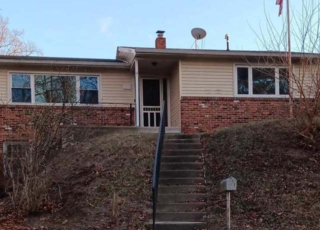 Property at 619 Laurel Rd, Lindenwold, NJ 08021, 3 beds, 2 baths