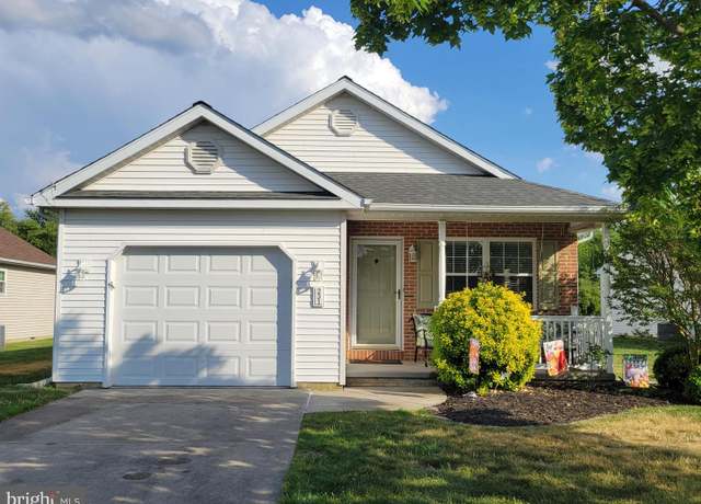 Property at 231 Gaunt Dr, Mickleton, NJ 08056, 2 beds, 2 baths