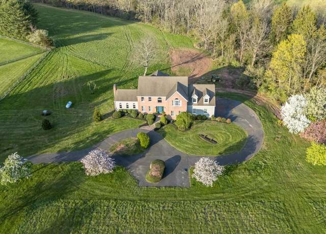 Property at 309 Pennington Harbourton Rd, Pennington, NJ 08534, 4 beds, 2.5 baths