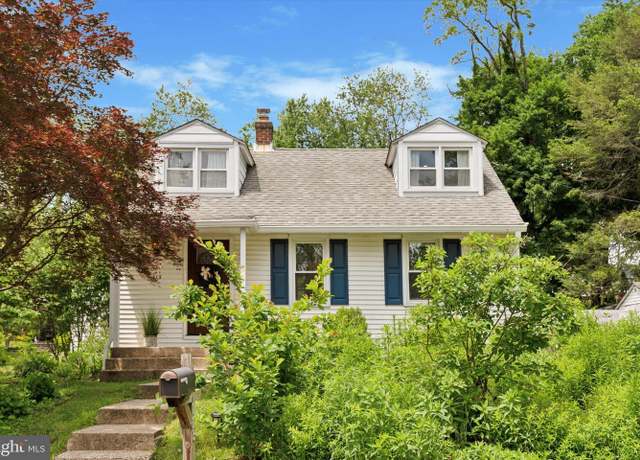 Property at 113 Spring St, Media, PA 19063, 3 beds, 1.5 baths