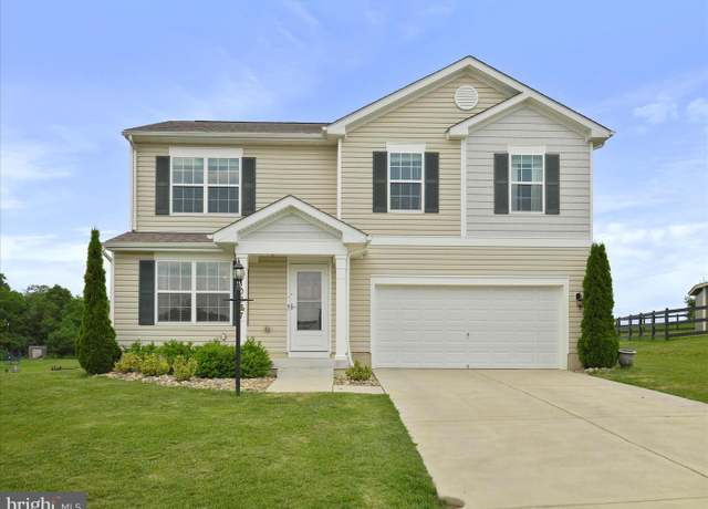 Property at 10877 Ridge Crest Dr, Waynesboro, PA 17268, 4 beds, 2.5 baths