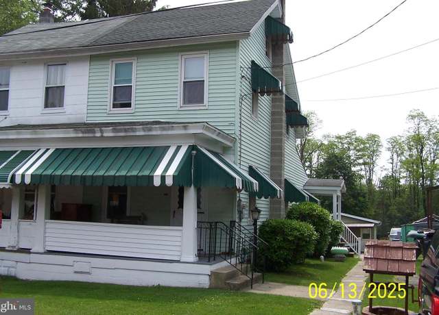 Property at 115 Maple St, Delano, PA 18220, 2 beds, 1 bath