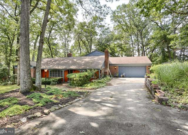 Property at 1471 Beck Mill Rd, Hanover, PA 17331, 4 beds, 4 baths