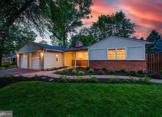 Property at 2206 Fordham Dr, Alexandria, VA 22307, 4 beds, 3 baths