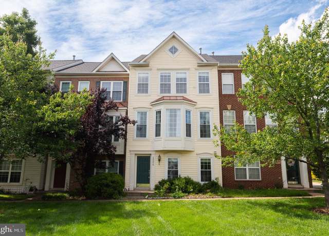 Property at 20976 Kittanning Ln, Ashburn, VA 20147, 4 beds, 2.5 baths