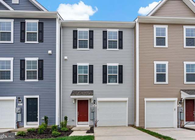 Property at 267 Clifton Mnr, Falling Waters, WV 25419, 3 beds, 3.5 baths