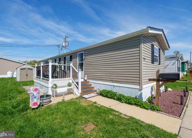 Property at 723 Berry Rd #98, Wilmington, DE 19810, 2 beds, 1 bath
