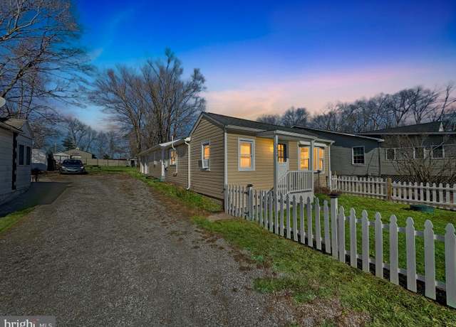 Property at 3824 Old Taneytown Rd, Taneytown, MD 21787, 3 beds, 1 bath