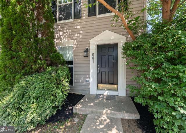 Property at 601 Tivoli Rd, Frederick, MD 21703, 3 beds, 2.5 baths
