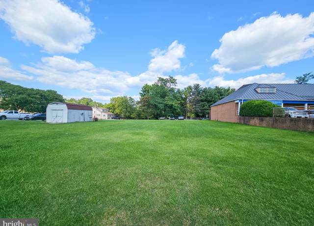 Property at 305 N Frederick Ave, Gaithersburg, MD 20877