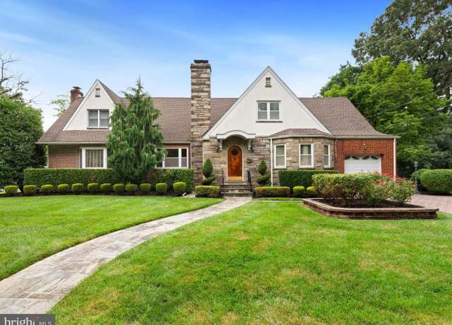 Property at 198 S Lincoln Ave, Moorestown, NJ 08057, 4 beds, 3.5 baths