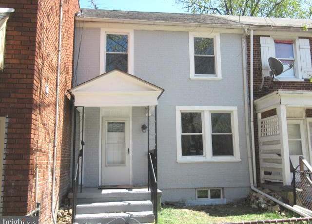 Property at 3004 Kearsarge Rd, Camden, NJ 08104, 3 beds, 1.5 baths