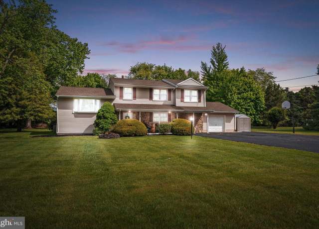Property at 73 Tindall Rd, Robbinsville, NJ 08691, 5 beds, 2 baths