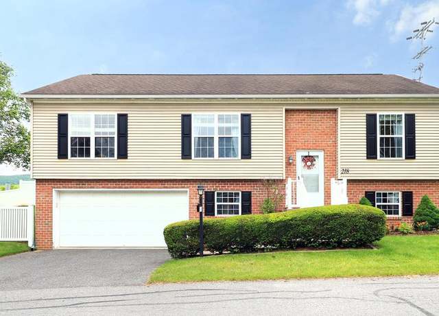 Property at 218 Independence Ave, State College, PA 16801, 3 beds, 2 baths