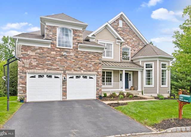 Property at 119 Sloan Rd, West Chester, PA 19382, 4 beds, 3.5 baths