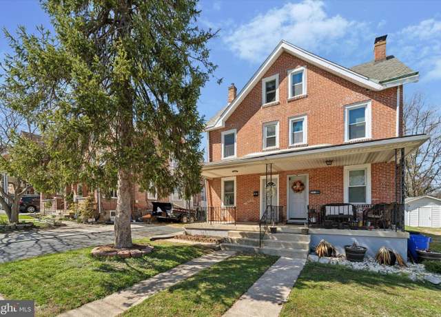 Property at 519 E Broadway Ave, Clifton Heights, PA 19018, 3 beds, 1.5 baths