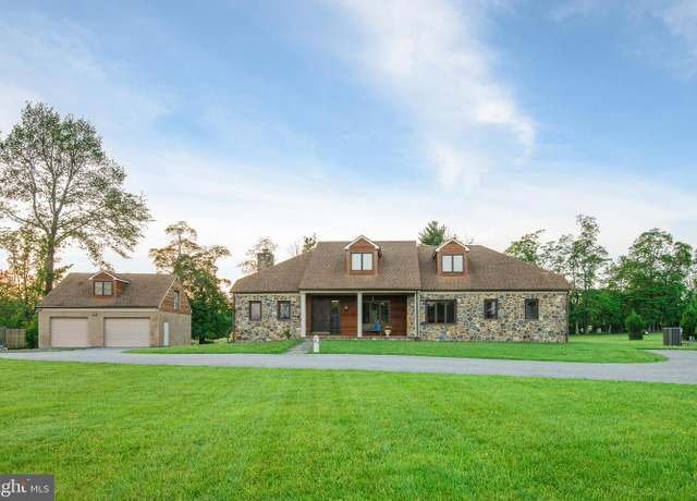 Property at 358 Lenni Rd, Aston, PA 19014, 3 beds, 3 baths