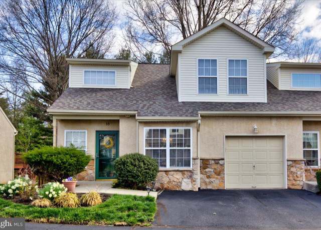 Property at 35 Stuart Dr #35, Norristown, PA 19401, 3 beds, 2.5 baths