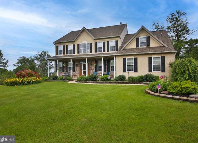 Property at 366 High St, Souderton, PA 18964, 4 beds, 3.5 baths