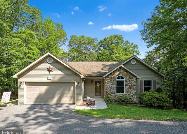 Property at 2528 Papoose Dr, Auburn, PA 17922, 3 beds, 2 baths