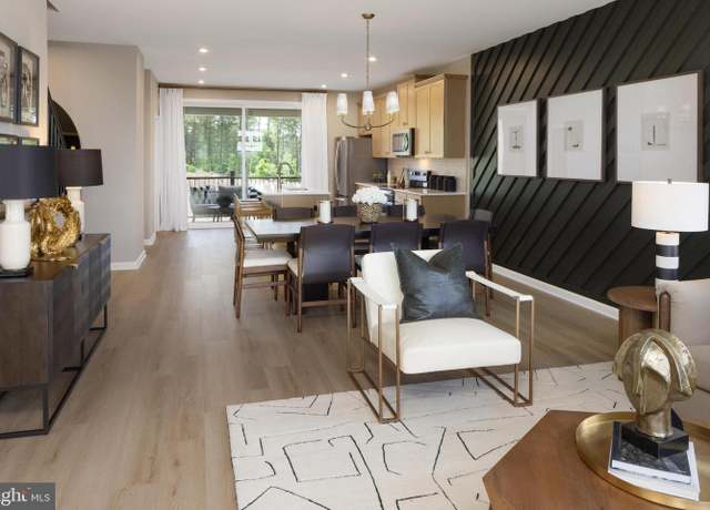 Property at 2607 River Birch Rd, Herndon, VA 20171, 3 beds, 2.5 baths