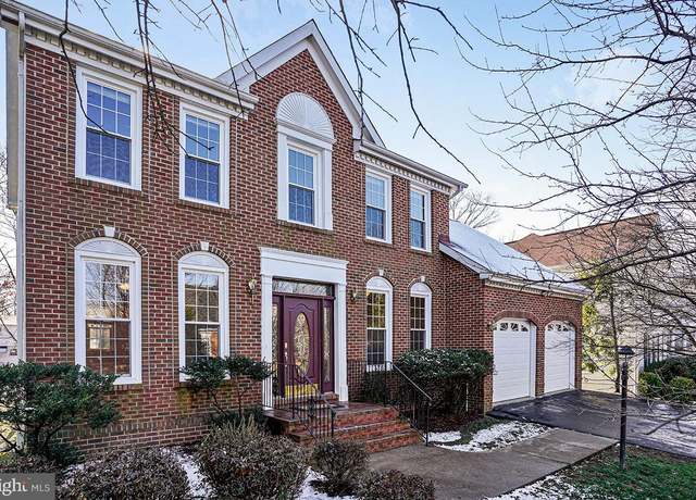 Property at 6493 Summerton Way, Springfield, VA 22150, 3 beds, 2.5 baths
