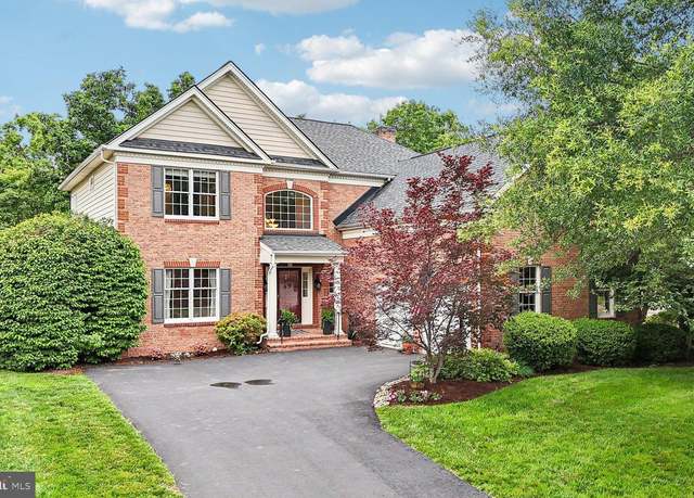 Property at 20149 Bandon Dunes Ct, Ashburn, VA 20147, 4 beds, 3.5 baths