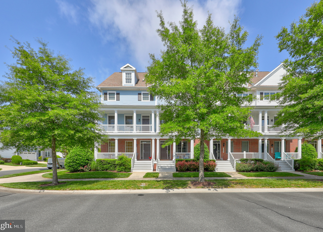 Property at 11279 Signature Blvd, Selbyville, DE 19975, 3 beds, 3.5 baths