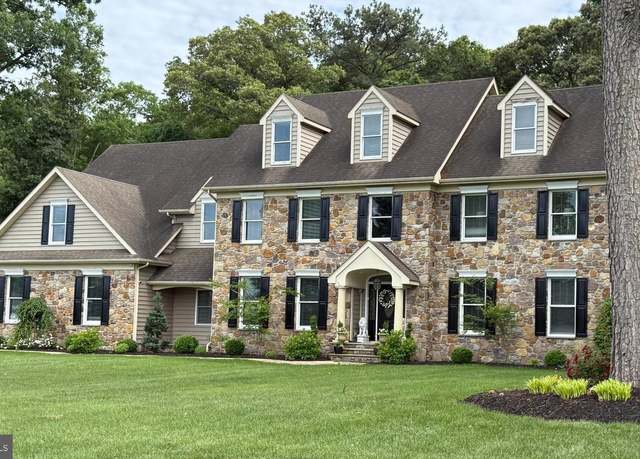 Property at 12534 Fawn Dr, Laurel, DE 19956, 4 beds, 4 baths