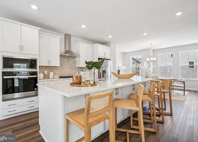 Property at 9630 Killenney Pl Pl, Waldorf, MD 20601, 3 beds, 3.5 baths