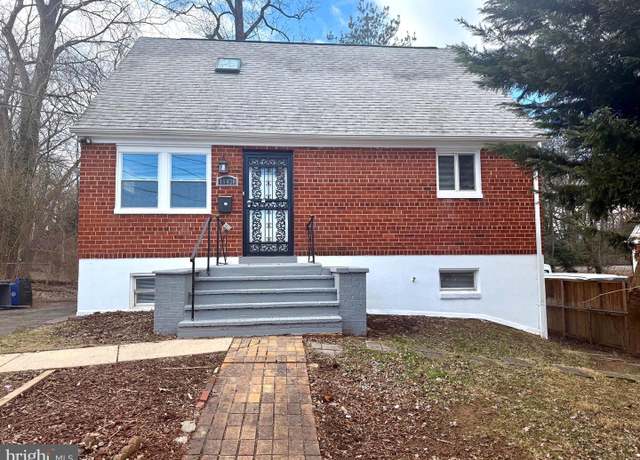 Property at 11430 Schuylkill Rd, Rockville, MD 20852, 5 beds, 2.5 baths