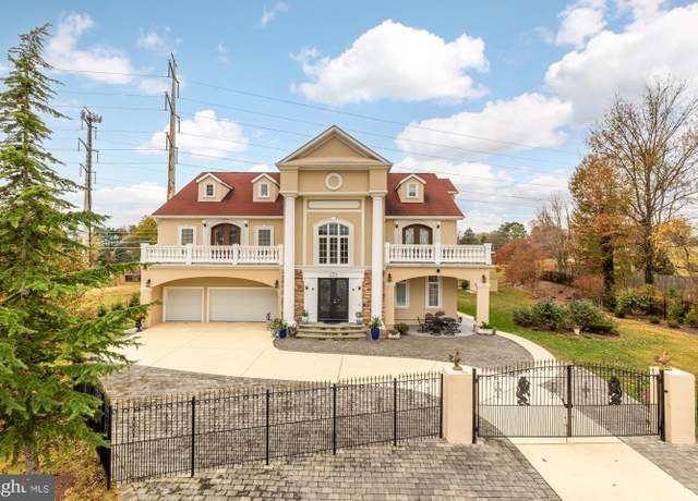 Property at 12 Redbud Ct, Potomac, MD 20854, 7 beds, 6.5 baths