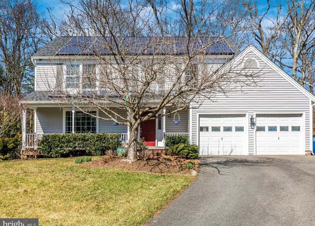 Property at 9732 Dixie Ridge Ter, Gaithersburg, MD 20882, 5 beds, 3.5 baths
